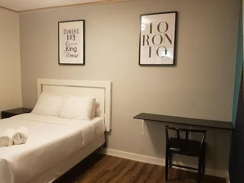 Pembroke Inn Toronto Canada